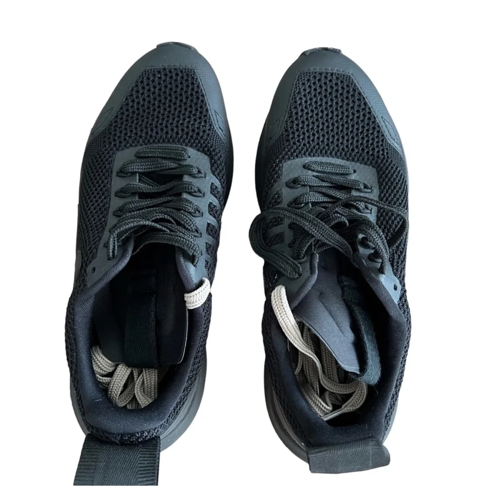 Rick Owens x Veja Performance Runner V-knit Sneakers in Black Women’s Size 7
